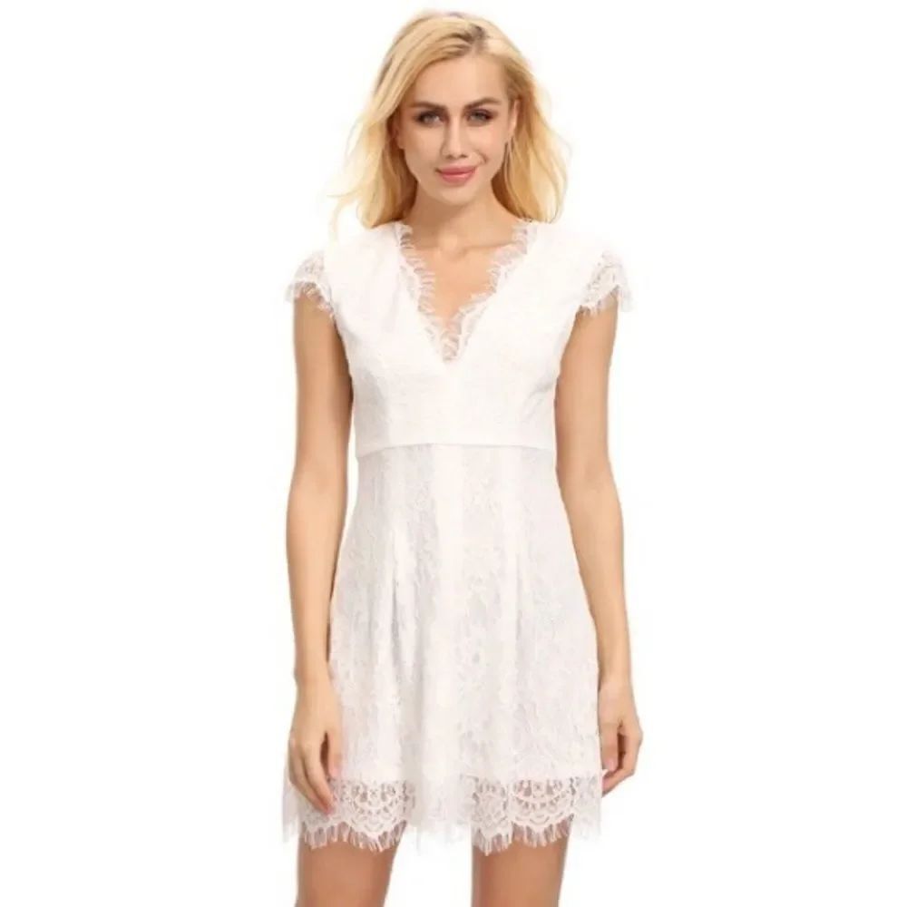 ✨Cream Cap Sleeve Lace Dress✨